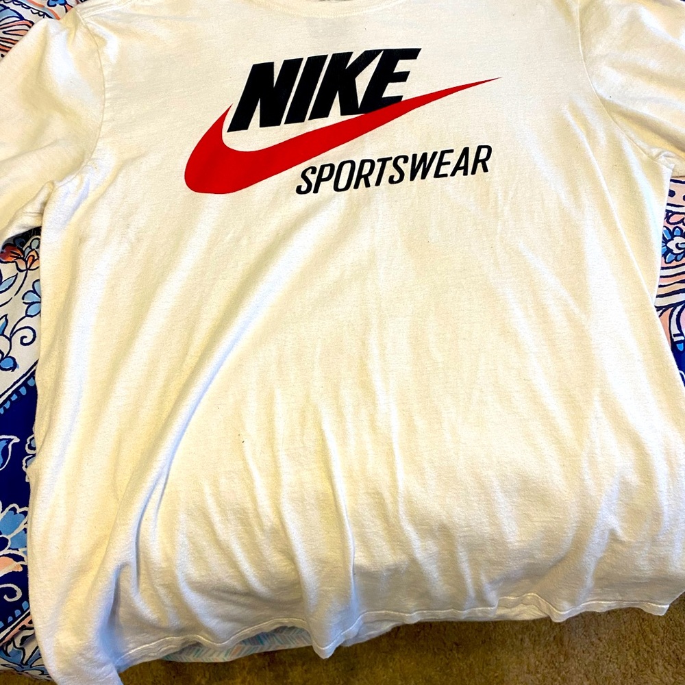 Nike T-Shirt